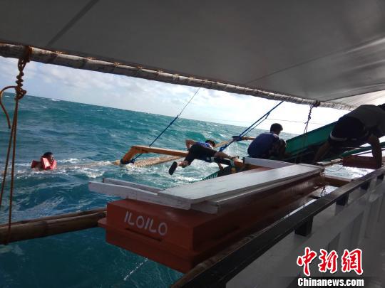 圖為救助現(xiàn)場。 中交公路規(guī)劃設(shè)計(jì)院有限公司 攝